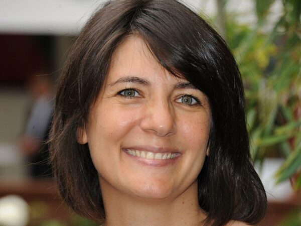 Estelle Denis
