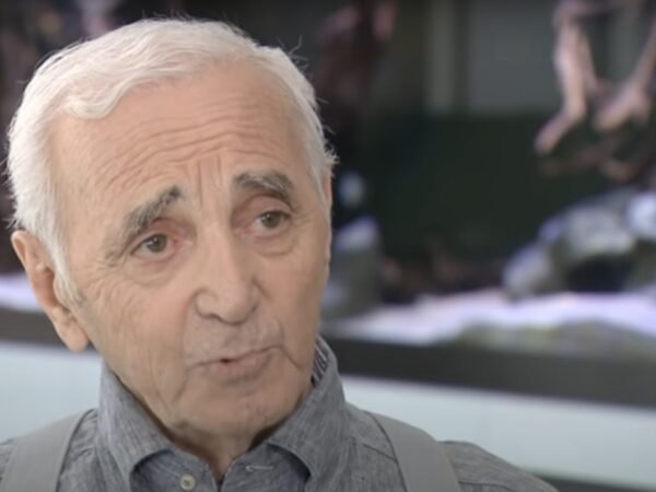 Charles Aznavour - capture d’écran RTS